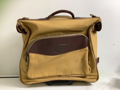 Suitcase w/ Wheels, E-Commerce Return - Lot 399