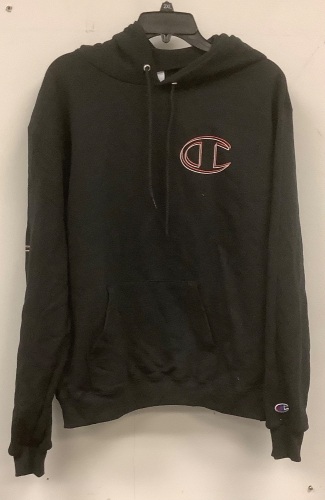 Unisex Champion Hoodie, M, Appears New - Lot 578