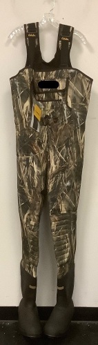 Men's Bibs, 11R, Appears New - Lot 590