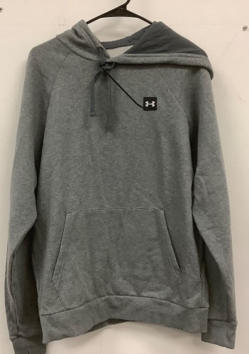 Men's UnderArmour Hoodie, M, Appears New - Lot 599