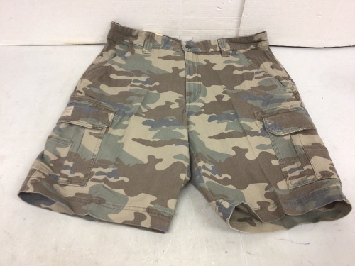 Men's Redhead Shorts, 34, New - Lot 659