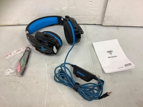 Gaming Headset, Powers Up, E-Commerce Return - Lot 665