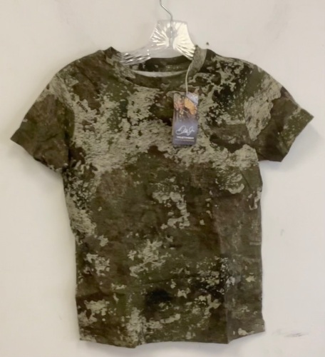 Boy's Shirt, Youth M, Appears New - Lot 712