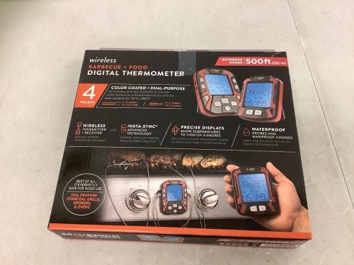 Maverick BBQ Digital Thermometer, Powers Up, Appears New - Lot 714