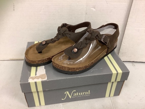 Women's Natural Reflections Sandals, 8, New - Lot 715