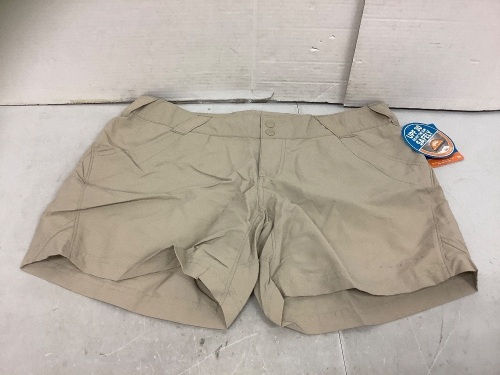 Women's Columbia Shorts, L, New - Lot 803