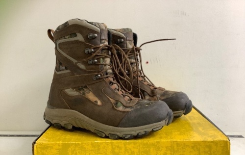 Men's Boots, 11D, E-Commerce Return - Lot 870