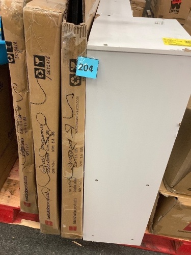 Pallet of Salvage, Presorted Items May Be Broken, Damaged, or Have Missing Pieces - Lot 204