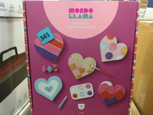 Mondo Llama Arty Party Heart Painting Kit, Appears New - Lot 345