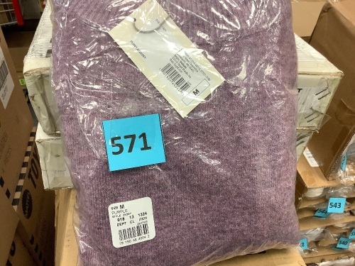 Women's Pull-over Sweater - Lot 571