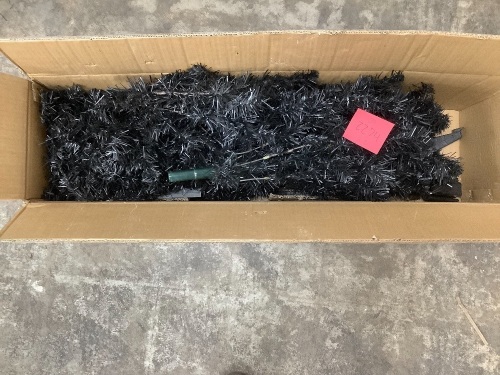 Christmas Tree - Lot 2274