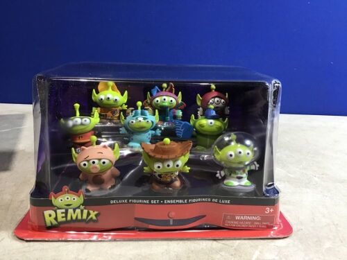 Case of (4) Remix Alien Mashup Deluxe Figurine Sets - Lot 300