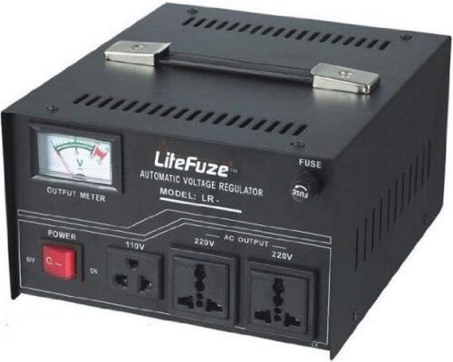 LiteFuze LR-1500 1500 Watt Voltage Regulator with Transformer Step Up/Down 110V/220V Circuit Breaker - Lot 809