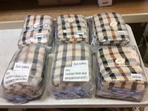 Lot of (6) JMD TEXTILE Bathroom Towel Set, 4 Pieces British Style Plaid Jacquard - New - Lot 104