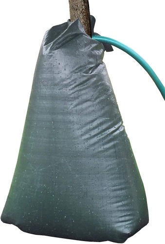 Case of (36) Garden Armor 20 Gallon Slow-Release Tree Watering Bags - Appear New  - Lot 303