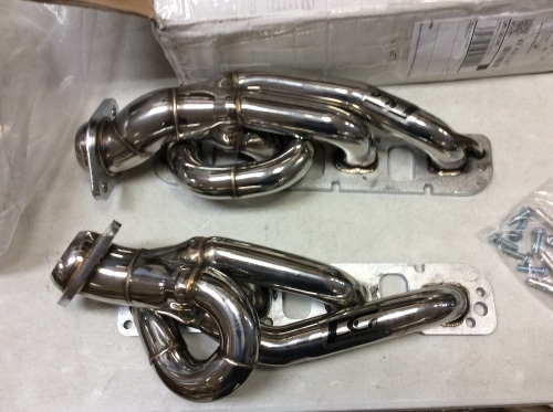 Powergo Motorsport 1353403840 1-5/8 x 2-1/2 inches 304 Stainless Steel Shorty Headers - Appear New - Lot 443