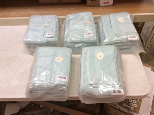 Lot of (5) JMD TEXTILE Quick-Dry 100% Combed Cotton Bathroom Jacquard Towels, Fade-Resistant 6-Peice Set, Light Blue - New  - Lot 479