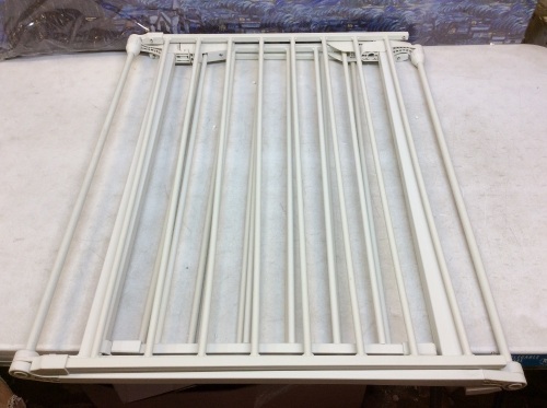 Bonnlo Safety Gate - E-Comm Return, Appears New  - Lot 717
