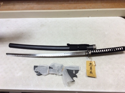 BladesUSA Katana Oriental Sword 41.5-Inch Overall - Appears New  - Lot 837