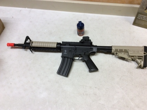 Airsoft Rifle - Unknown Condition  - Lot 897