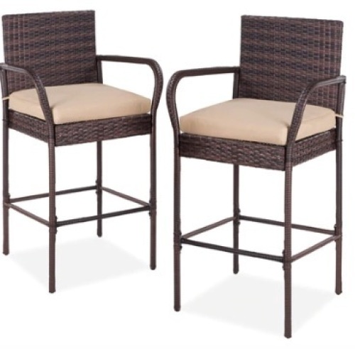 Set of 2 Indoor/Outdoor Wicker Bar Stool,Appears New - Lot 79