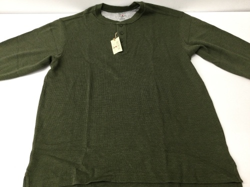 SHORT SLEEVE RED HEAD SHIRT,APPEARS NEW - Lot 294