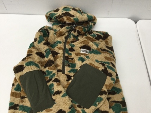 NORTHFACE JACKET,NEW - Lot 321