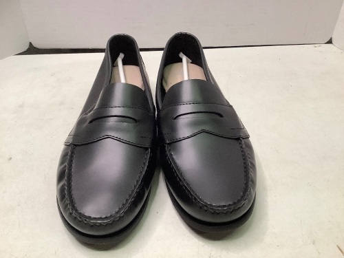 Eastland Women's Classic II, 9.5, Appears New - Lot 103