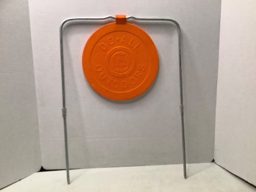 Do-All Outdoors Big Gong Show Self Healing Target, Ecommerce Return - Lot 120