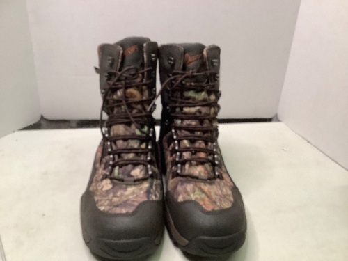 Danner Vital 8" Hiking Boots, Men's 9, Appears New - Lot 134
