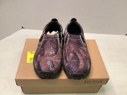 Red Head Camo Moc, 11, Appears New - Lot 165