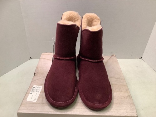 Bearpaw Rosie Youth Boots, 13, Appears New - Lot 196