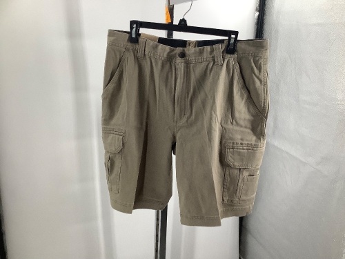 Red Head Men's Shorts, 36, Appears New - Lot 247