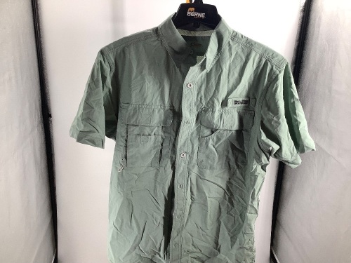 World Wide Sportsman Men's Shirt, Medium, Appears New - Lot 277