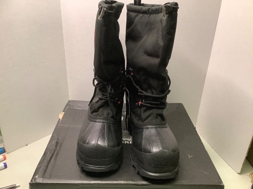 Sorel Glacier XT Men's Boots, 10, Appears New - Lot 344