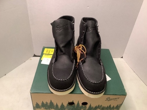 Danner Bull Run Moc Toe 6" Boots, Men's 11.5, Appears New - Lot 406