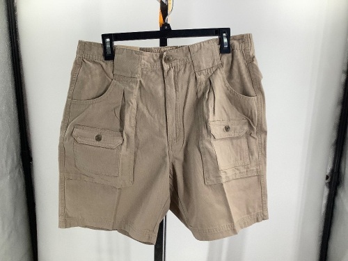 Red Head Men's Shorts, 36, Appears New - Lot 439
