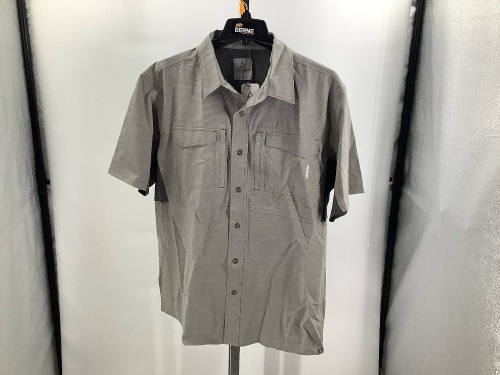 Ascend Short Sleeve Shirt, Large, Appears New - Lot 518