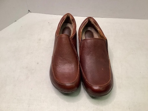 b.o.c. Men's Shoes, 9, Ecommerce Return - Lot 519