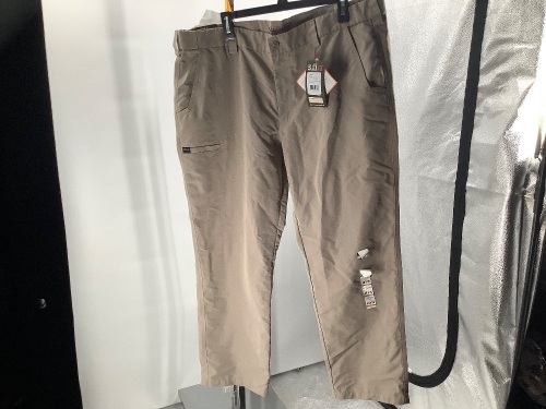 5.11 Fast Tac Pant, 40x30, Appears New - Lot 551