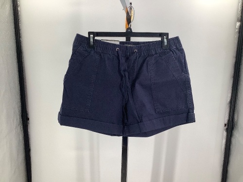 Natural Reflections Women's Shorts, Medium, Appears New - Lot 565