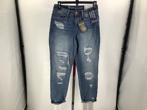 Natural Reflections Women's Jeans, 2, Appears New - Lot 581