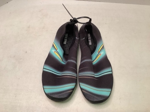 White River Women's Water Shoes, 10, Ecommerce Return - Lot 702