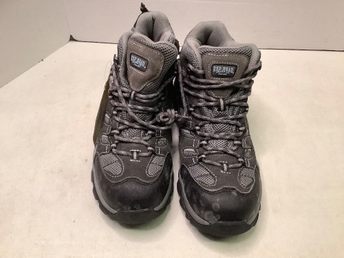 Red Head Women's Overland Boots, Moldy, Ecommerce Return - Lot 735