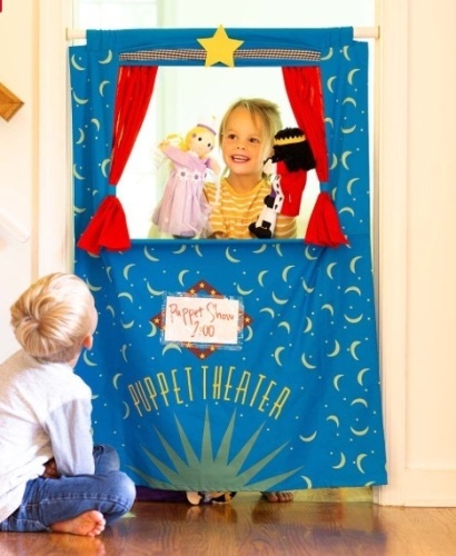 Heartsong Doorway Puppet Theater, Appears New - Lot 413