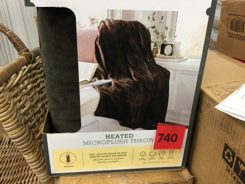 50x60in Heated Microplush Throw Blanket - Lot 740