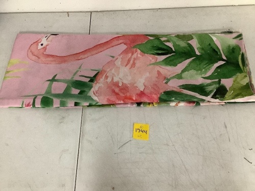 Flamingo Tapestry - Lot 1744