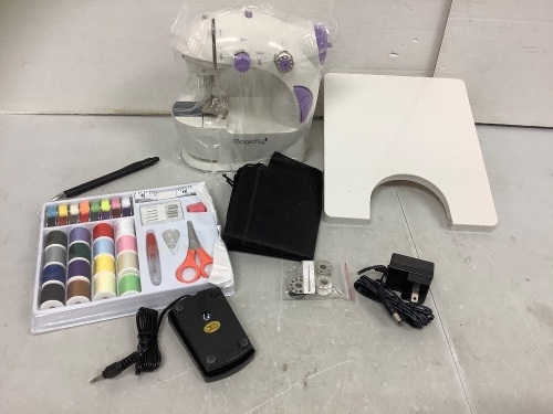 Mini Sewing Machine, New - Lot 110
