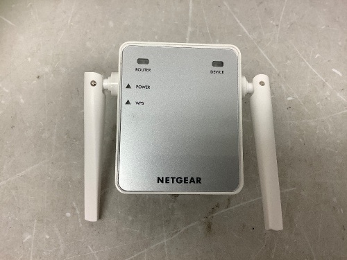 Netgear Wifi Range Extender, Appears New - Lot 113