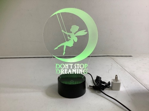 Digital Smart Light, Powers Up, Appears New - Lot 180